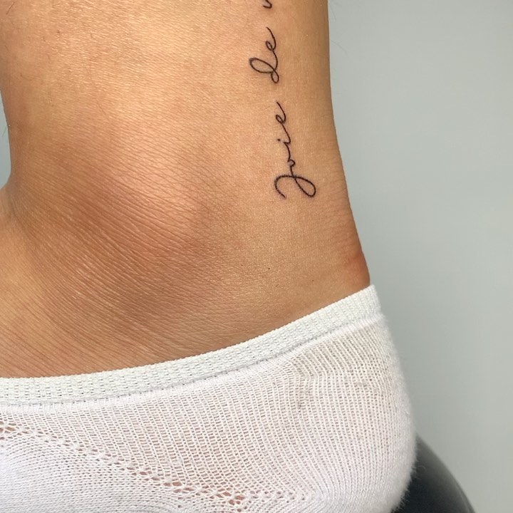 Lettering