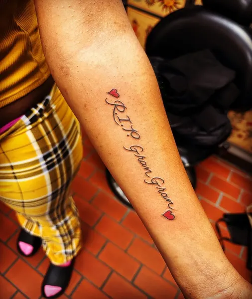 Lettering