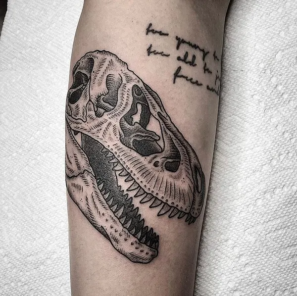 Full Circle Tattoo