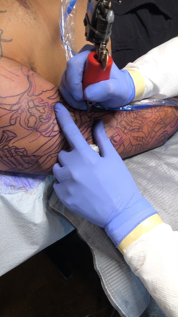 Full Circle Tattoo