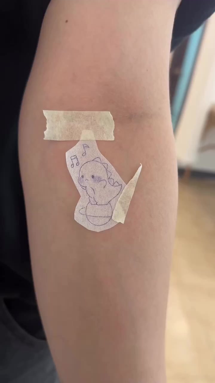 tattooist_arar