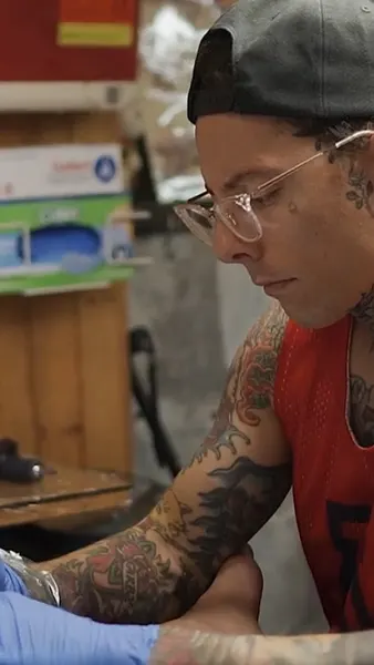 Full Circle Tattoo