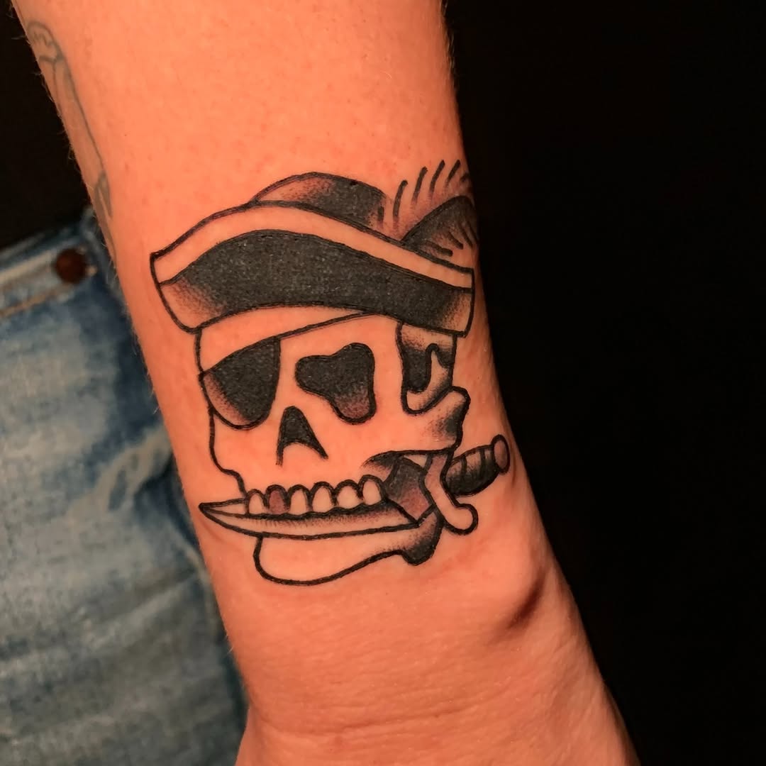 Ink and Dagger Tattoo