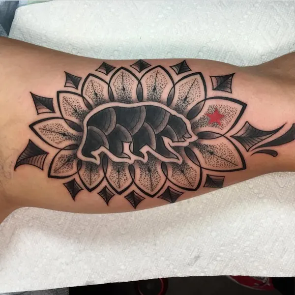 Full Circle Tattoo