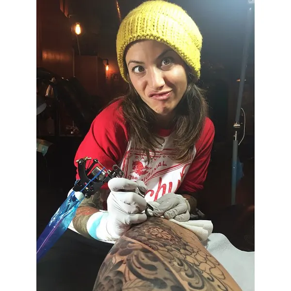 Full Circle Tattoo