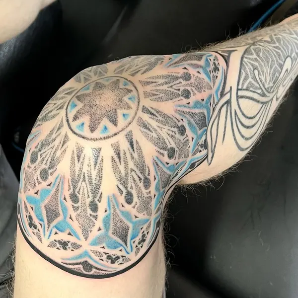 laurablacktattoo