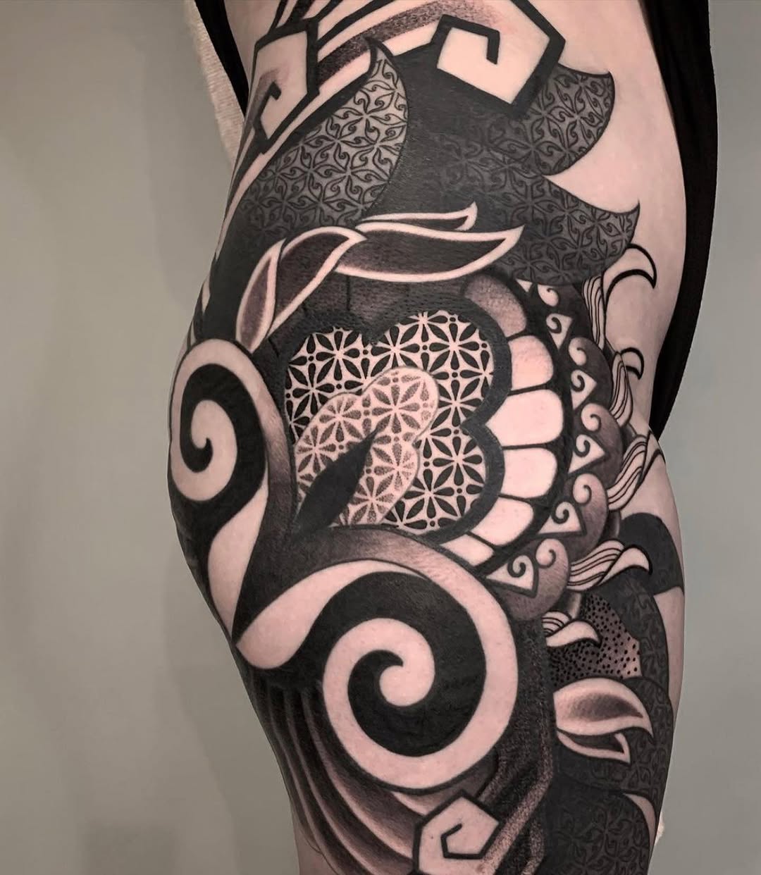 Full Circle Tattoo