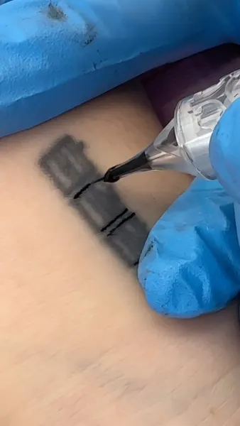 tattooist_arar