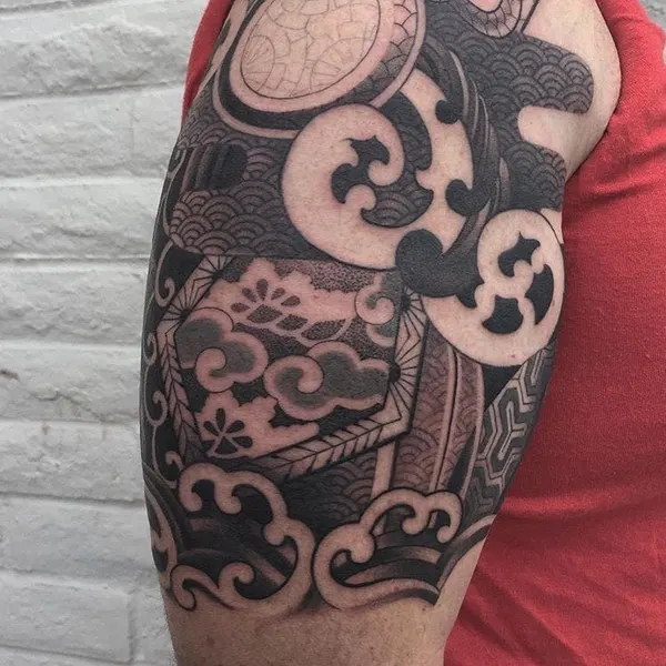 Full Circle Tattoo