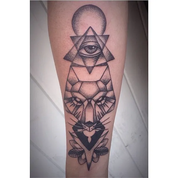 Full Circle Tattoo