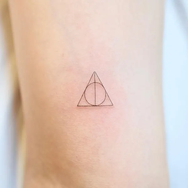 tattooist_arar