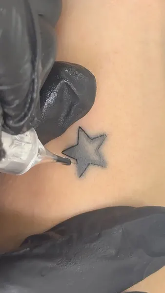 tattooist_arar