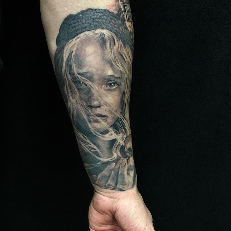 Ink and Dagger Tattoo
