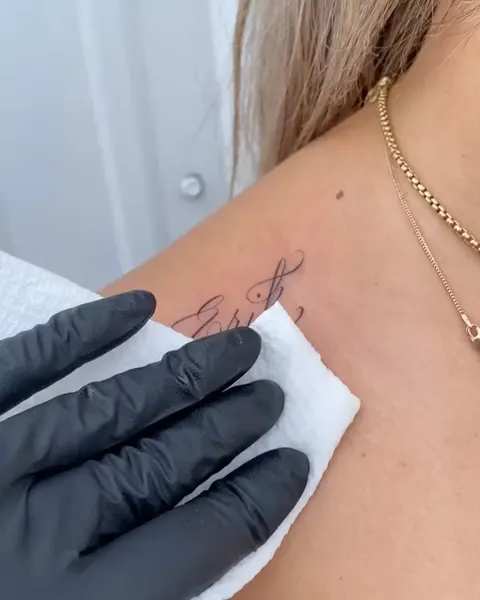 Lettering, Mini