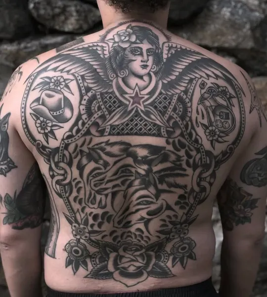 Full Circle Tattoo