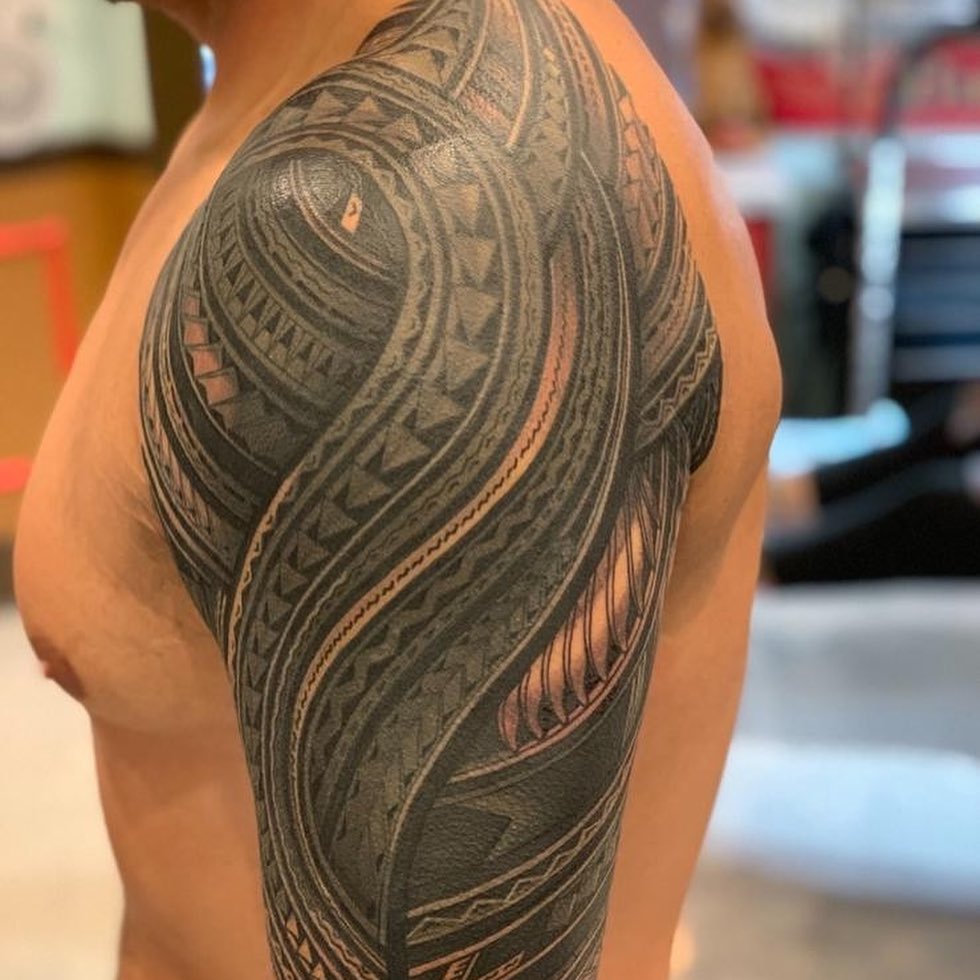 Ink and Dagger Tattoo