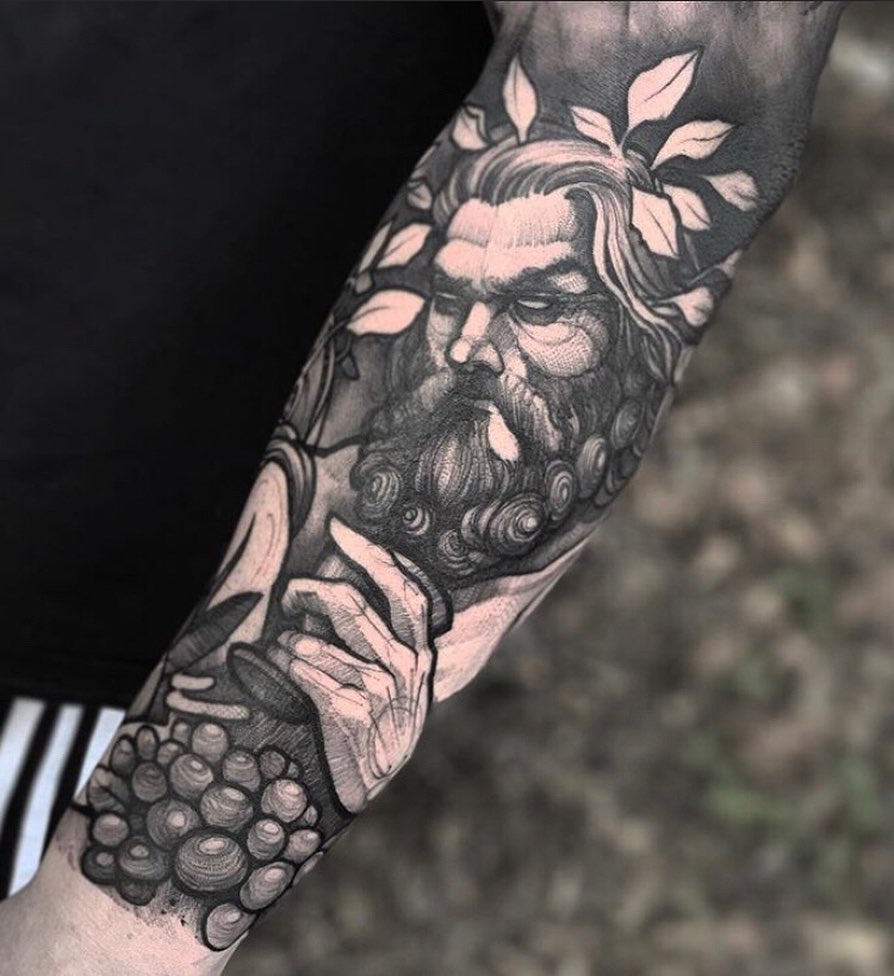Ink and Dagger Tattoo