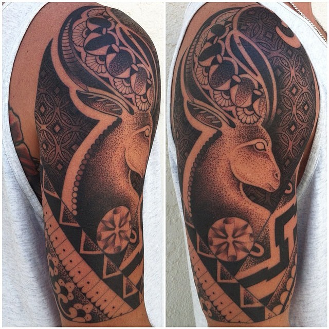 Full Circle Tattoo