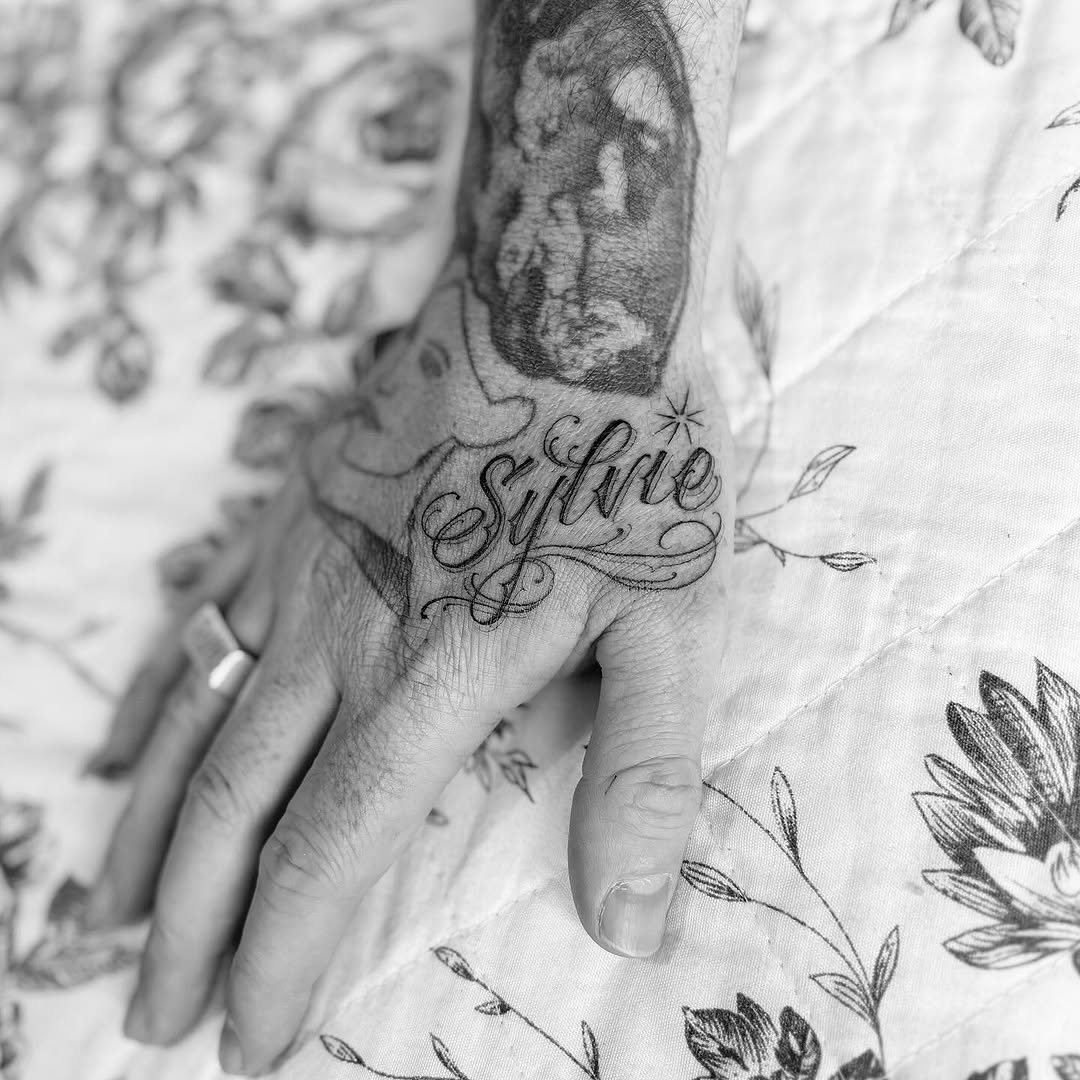 Lettering