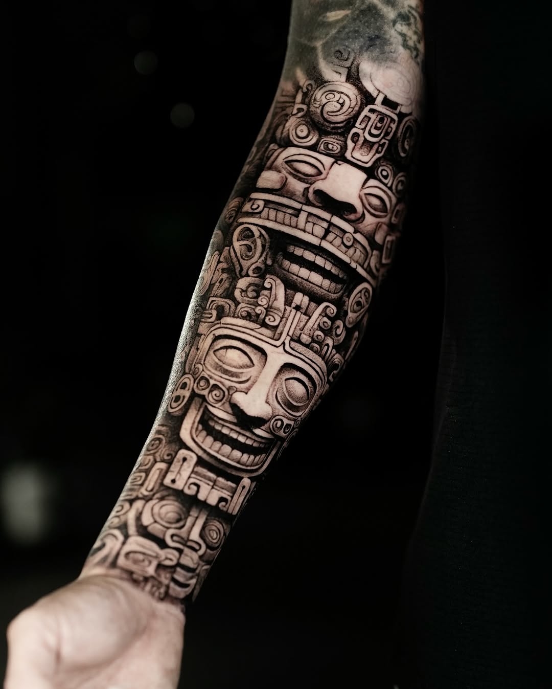 tattooist_bk