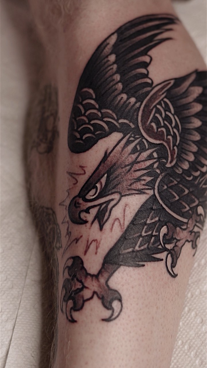 Full Circle Tattoo