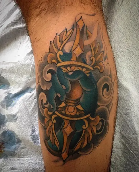Full Circle Tattoo