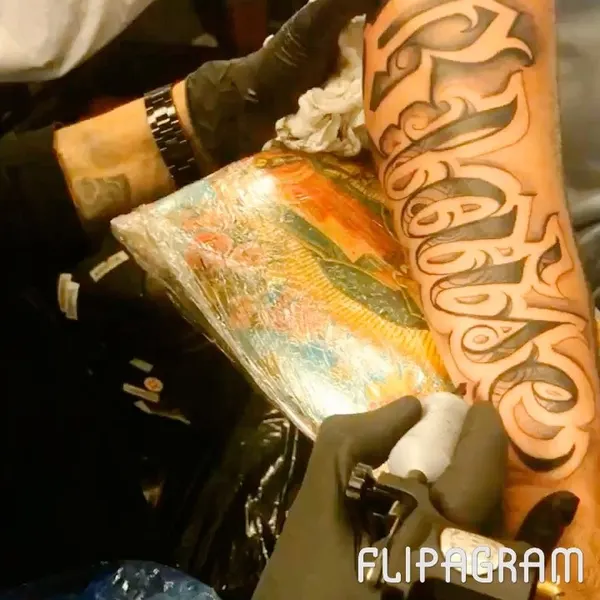 Lettering