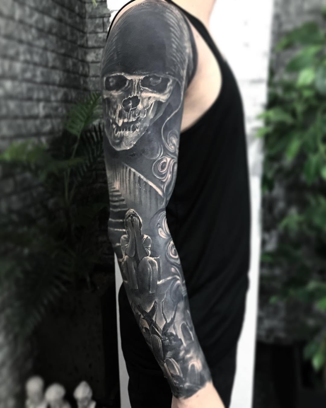 tattooist_bk
