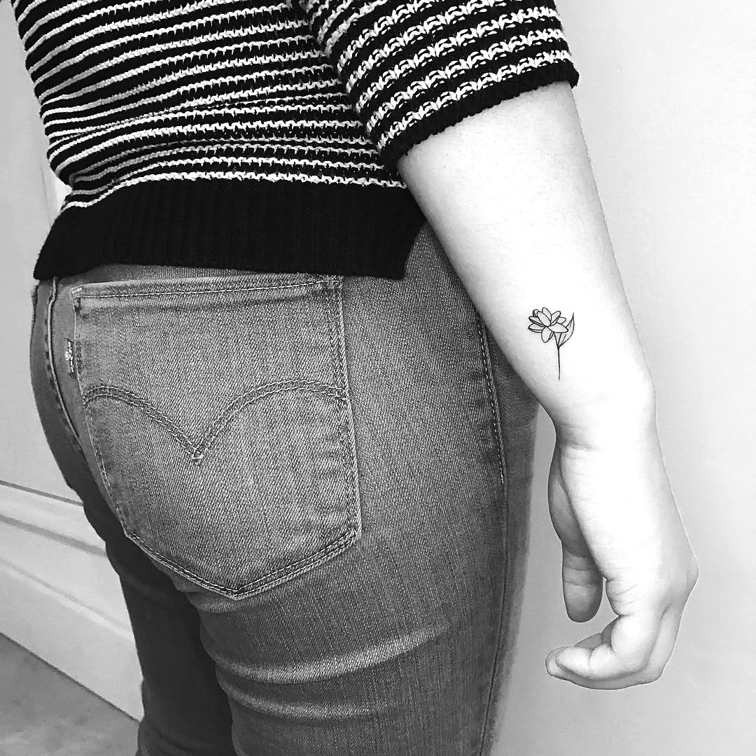 Flower, Lettering