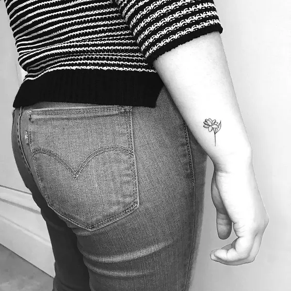 Flower, Lettering