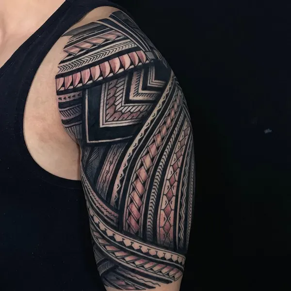Ink and Dagger Tattoo
