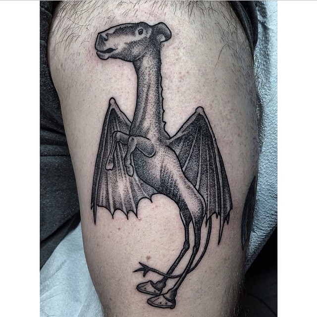 Full Circle Tattoo