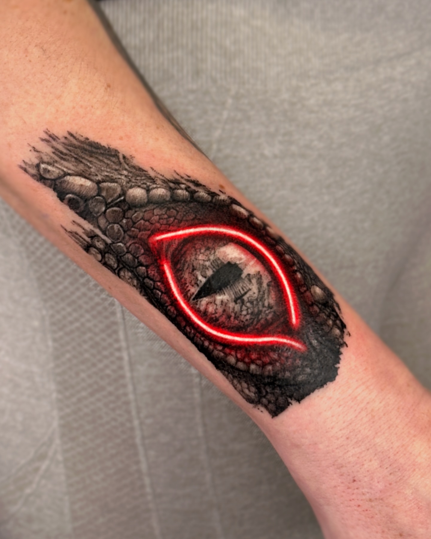 a.l.i.e.n.tattoo