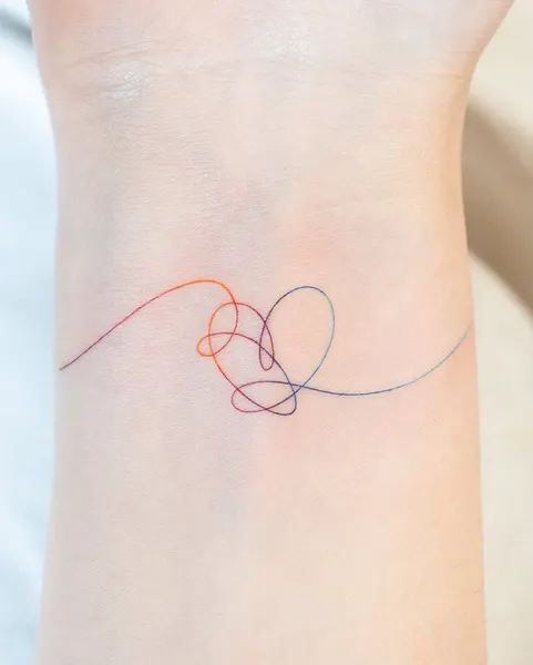 tattooist_arar