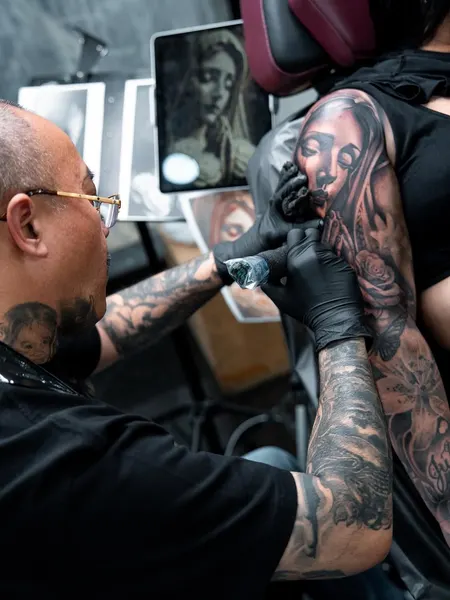 Robert Pho