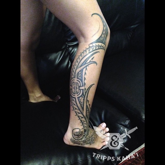 Ink and Dagger Tattoo