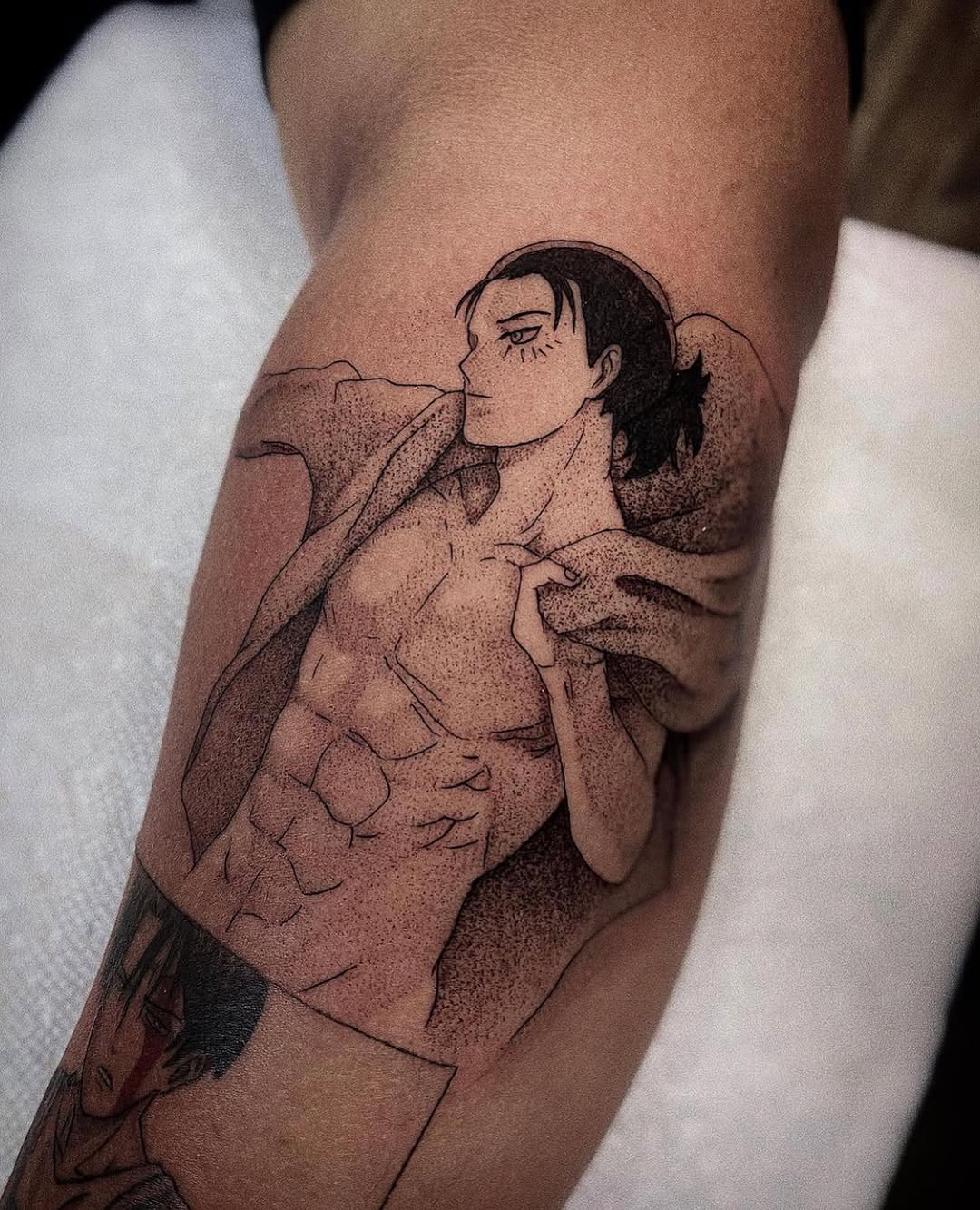 Full Circle Tattoo