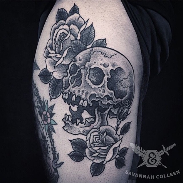 Ink and Dagger Tattoo