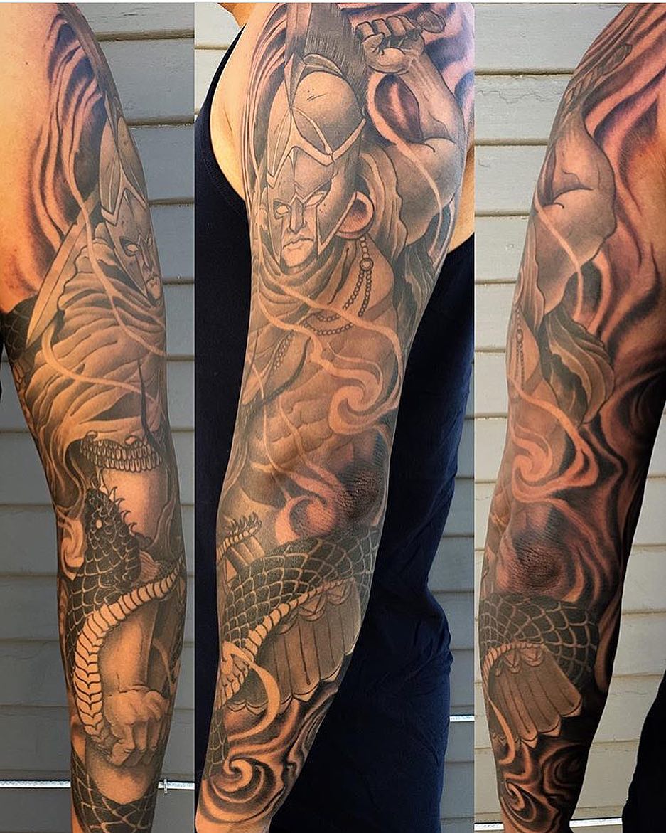 Full Circle Tattoo