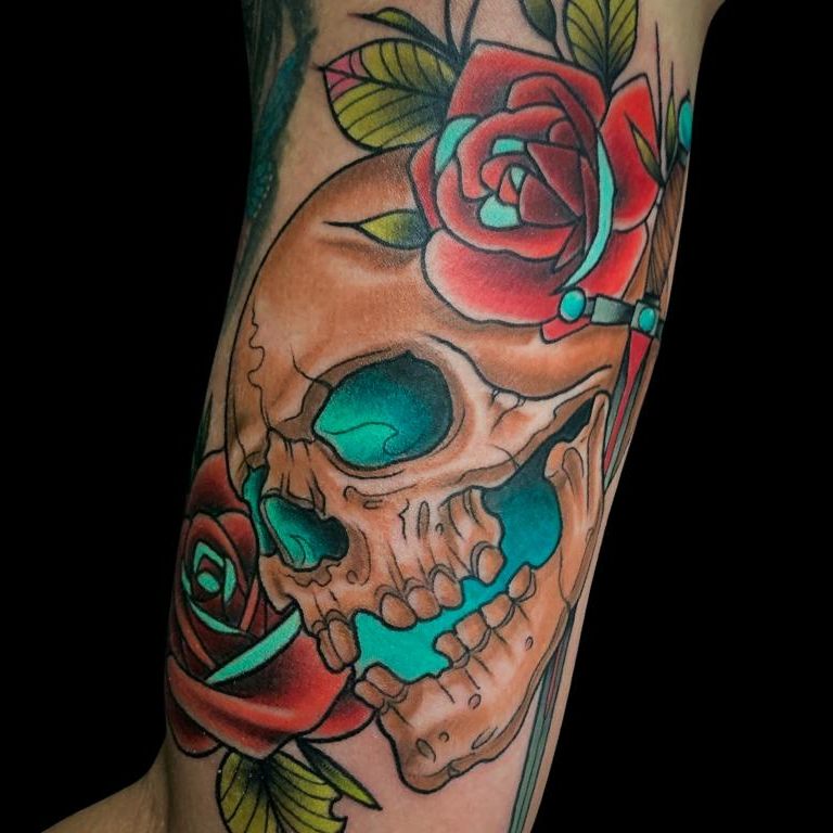Ink and Dagger Tattoo