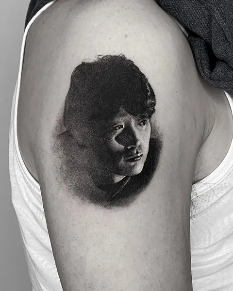 tattooist_bk