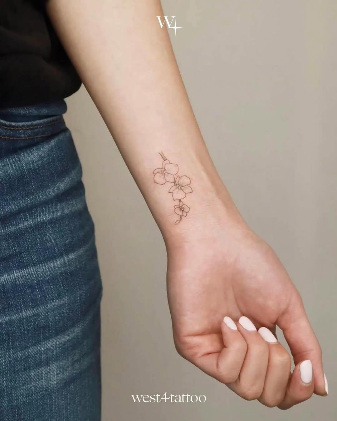 Flower, Lettering
