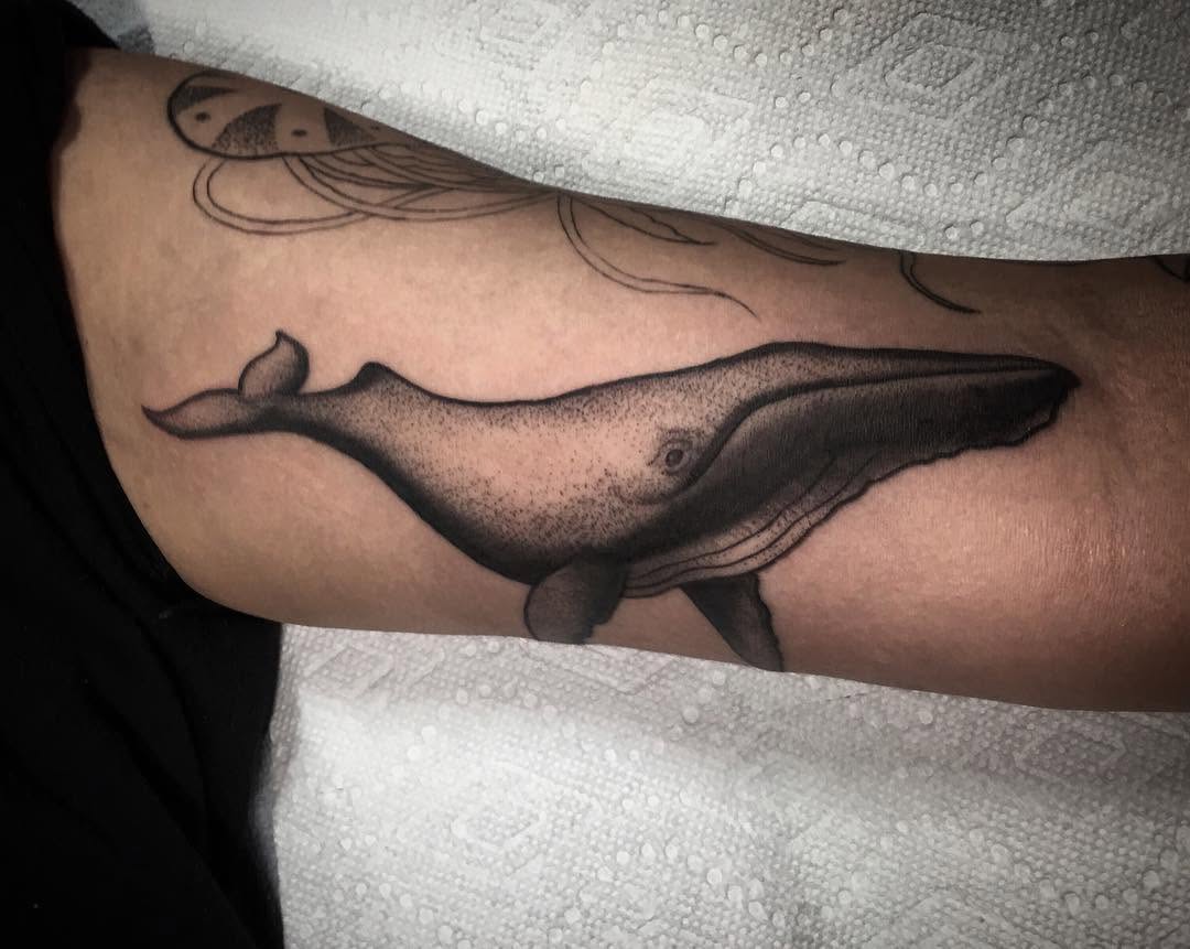 Full Circle Tattoo