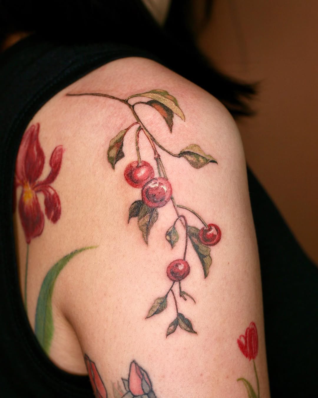 Flower, 체리, 포도, 딸기, 사과