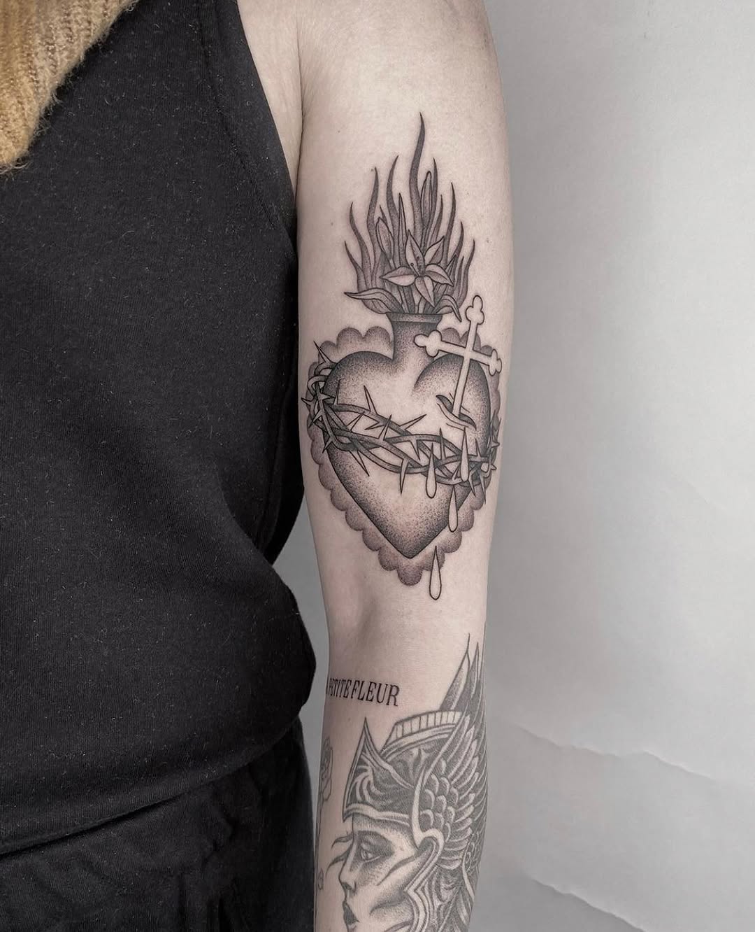 Full Circle Tattoo