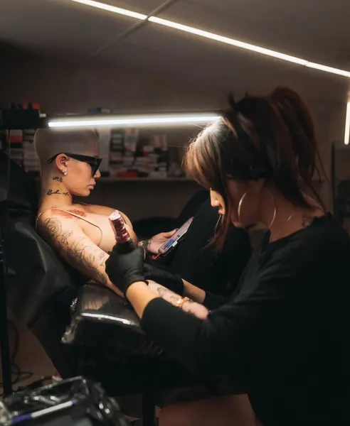 tatsbyjenni