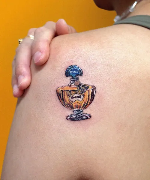 Flower, 컵