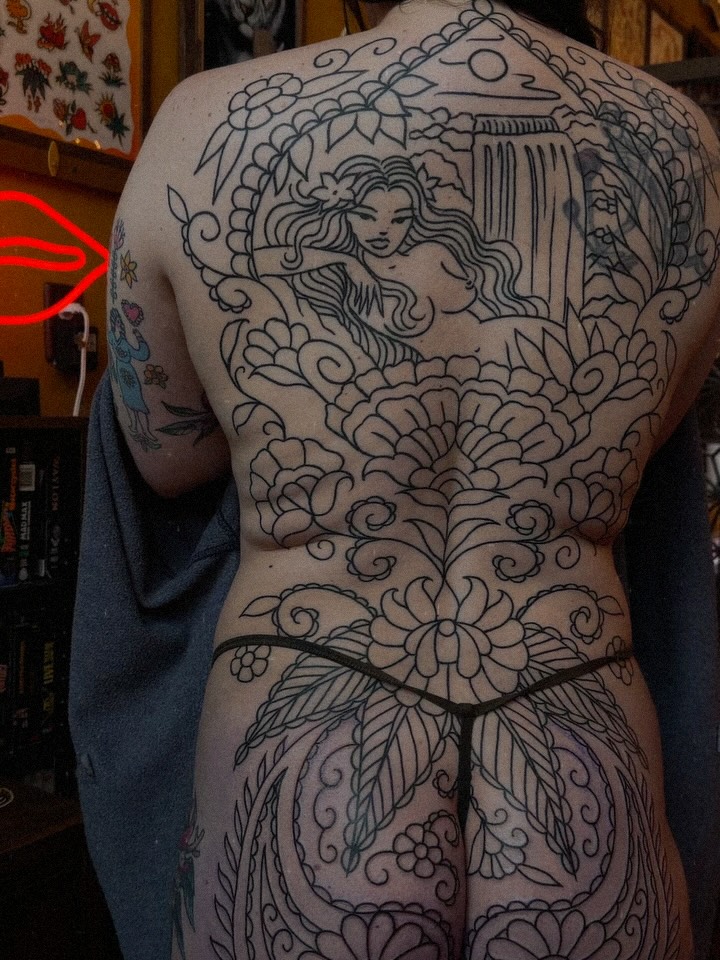 lindseebeetattoo