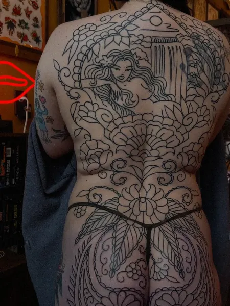 lindseebeetattoo