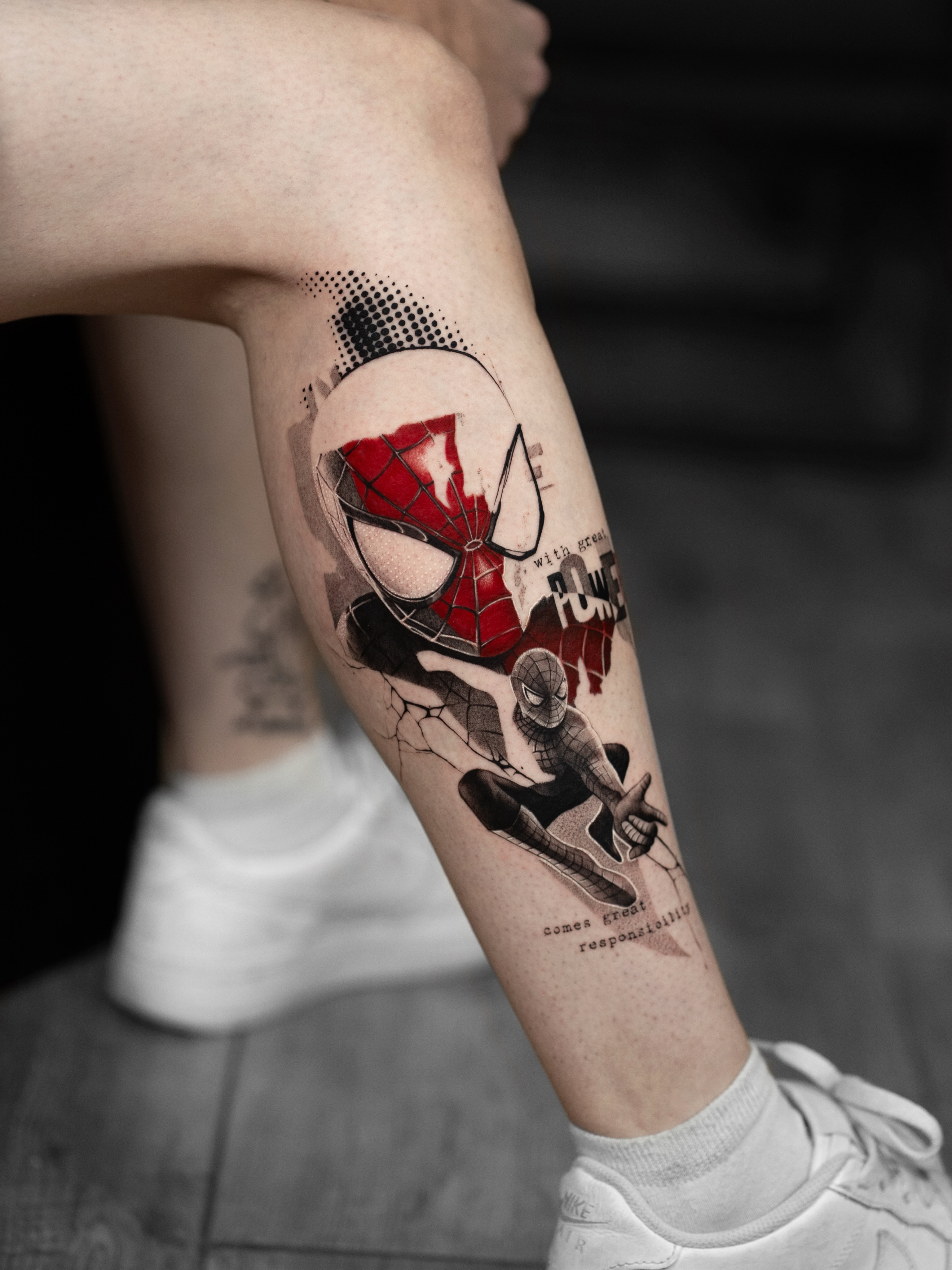 black.minimal.tattoo
